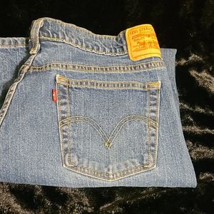 Levi jeans